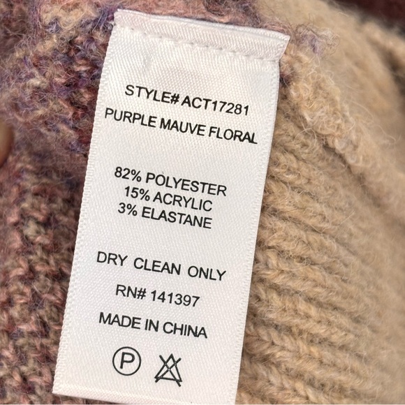 ASTR the Label Rosette Cardigan Women's Size Small - Picture 13 of 14